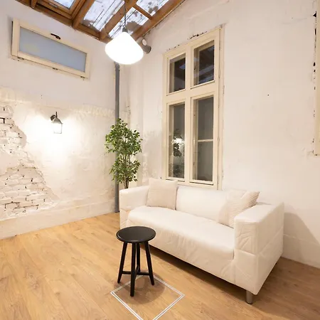 Cozy & Nostalgic Budapest Style Apartment In The Center Zewnętrze zdjęcie