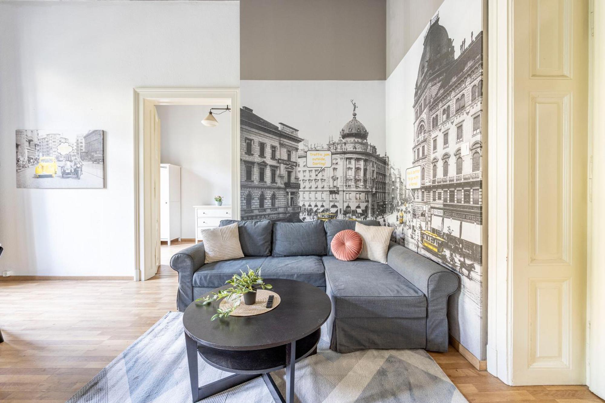 Cozy & Nostalgic Style In The Center